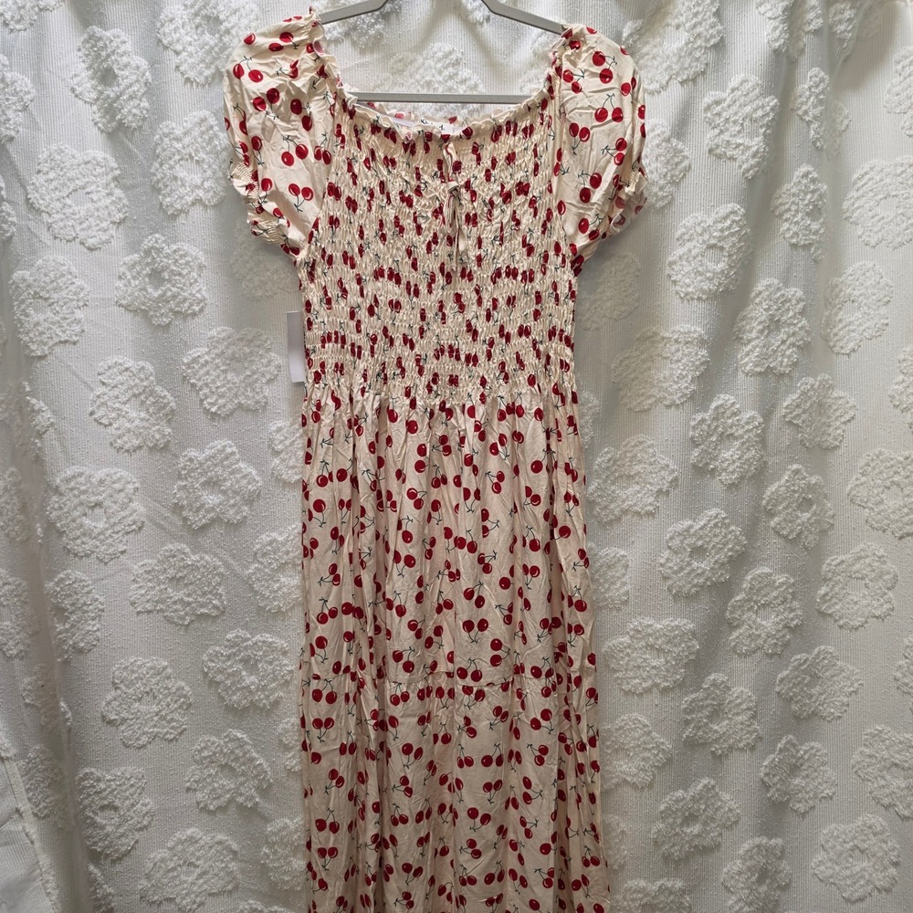 NWT Kindred Women 1X Cream Red Cherry Print Smocked‎ Maxi Dress Puff Sleeve